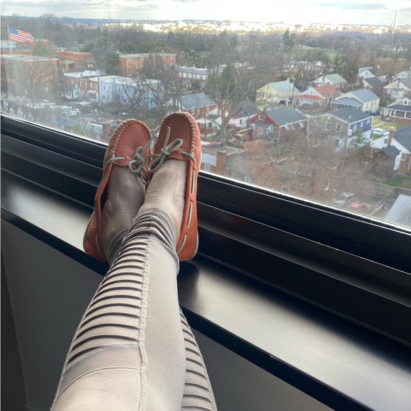 Minnetonka Leather Upper and Lining in Hermes Orange Color Moccasins - 7 - Picture 4 of 15